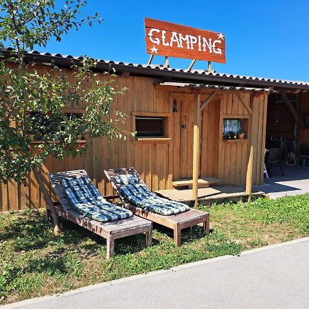 Hotel Glamping House Ranc Luze Exterior foto